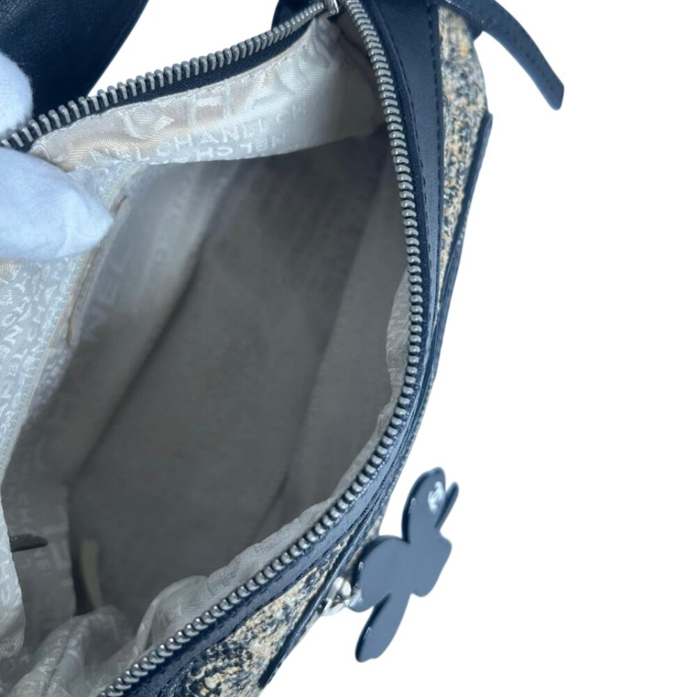 💎✨Authentic✨💎Chanel Coco Camellia Tweed Handbag Beige - Picture 10 of 11